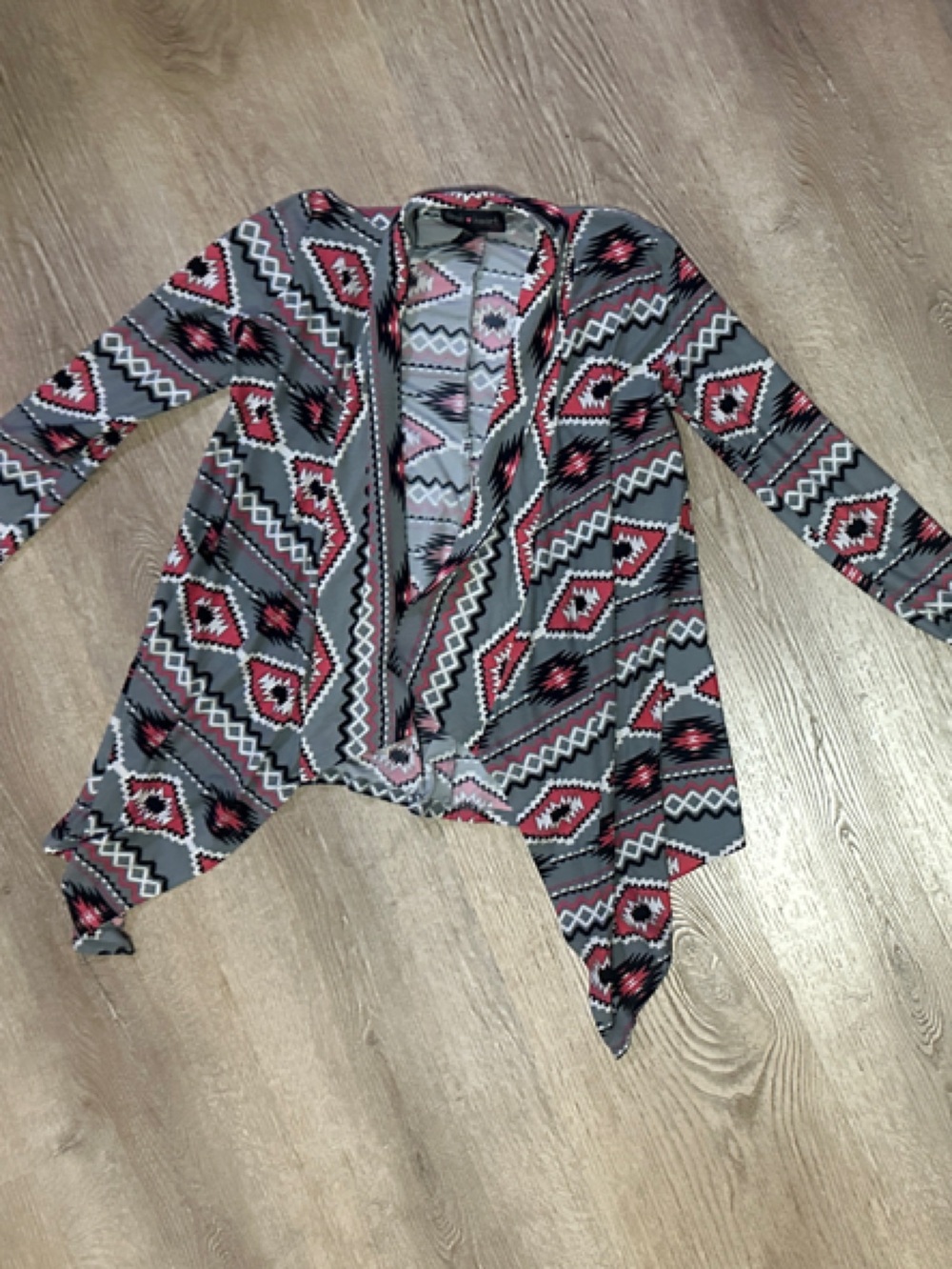 Derek Heart Gray & Pink Aztec Draped Open Cardigan